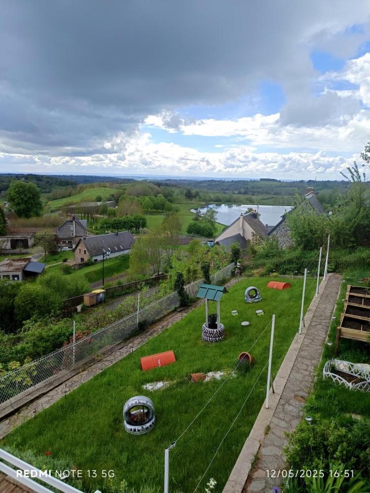 Apartmán Bellevue La Tour-dʼAuvergne Exteriér fotografie